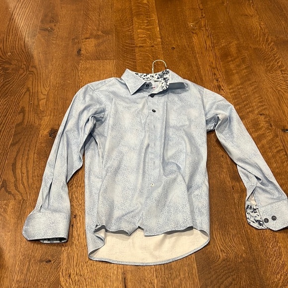 Robert Graham Boys Blue Button Down Shirt Size Large 14-16